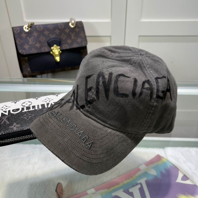 Balenciaga cap (86)